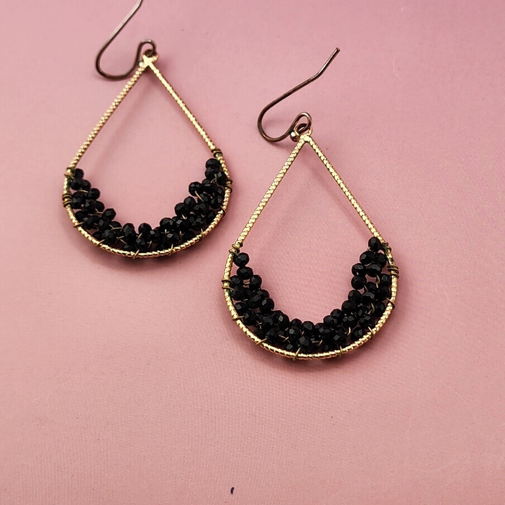 Black Crystal Faceted Bead Teardrop Dangle Earrings Gold Tone Wire Wrapped Chic